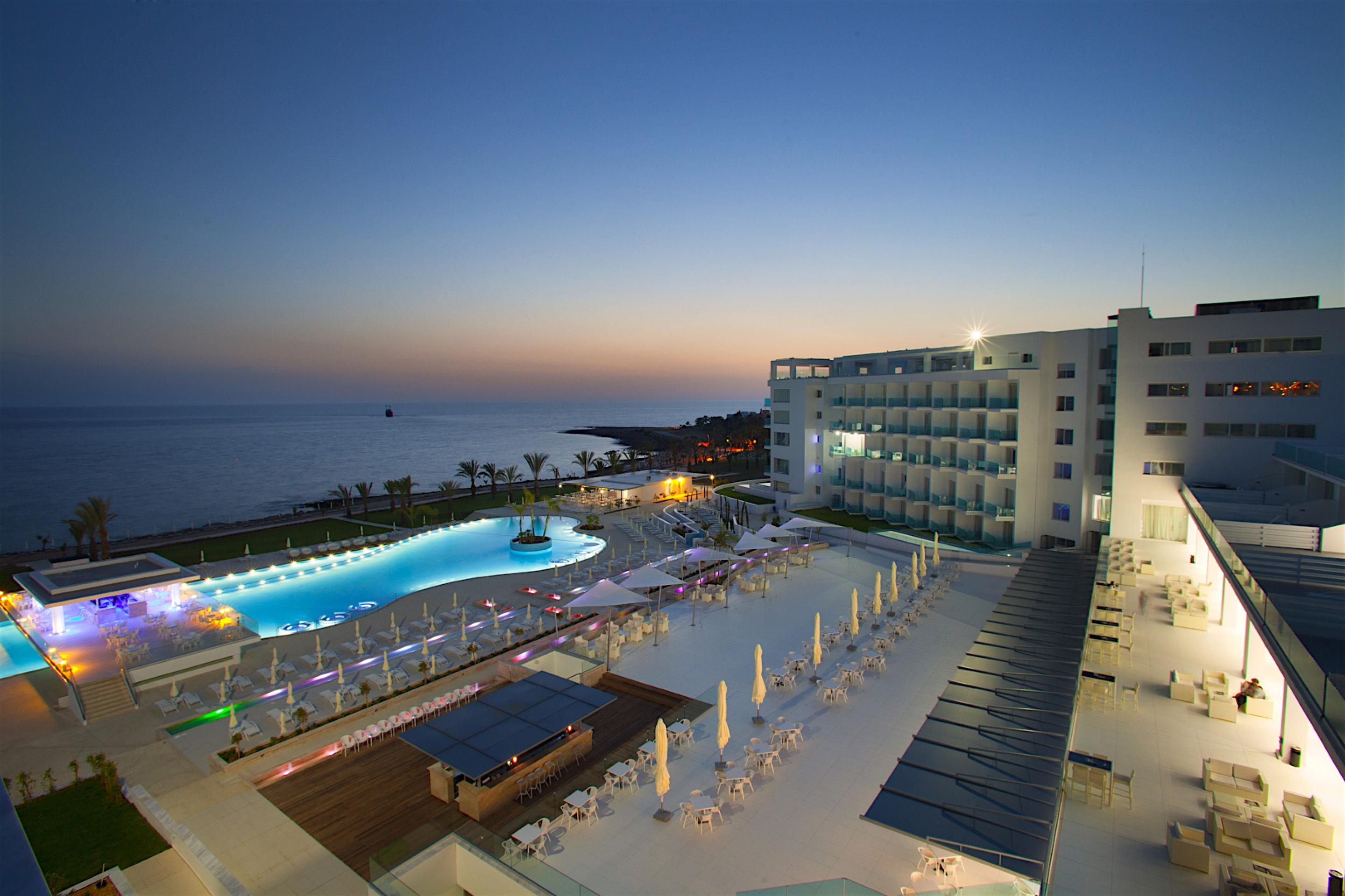 King Evelthon Beach Hotel & Resort Pafos Zewnętrze zdjęcie