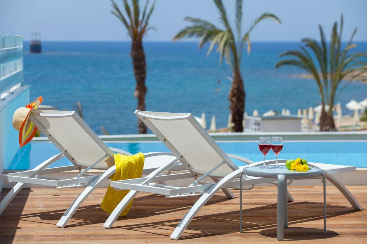 King Evelthon Beach Hotel & Resort Pafos Zewnętrze zdjęcie